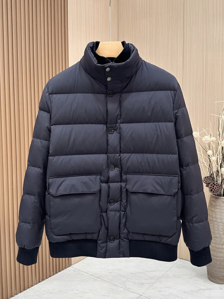 Итальянский повседневный теплый пуховик LP
Итальянский повседневный теплый пуховик LP