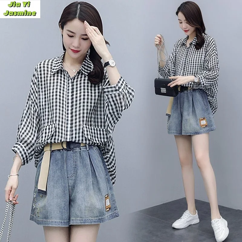 2025 Summer New Fashionable Thin Loose Plaid Shirt Slimming Denim Shorts 2-piece Set for Women
2025 Summer New Fashionable Thin Loose Plaid Shirt Slimming Denim Shorts 2-piece Set for Women
