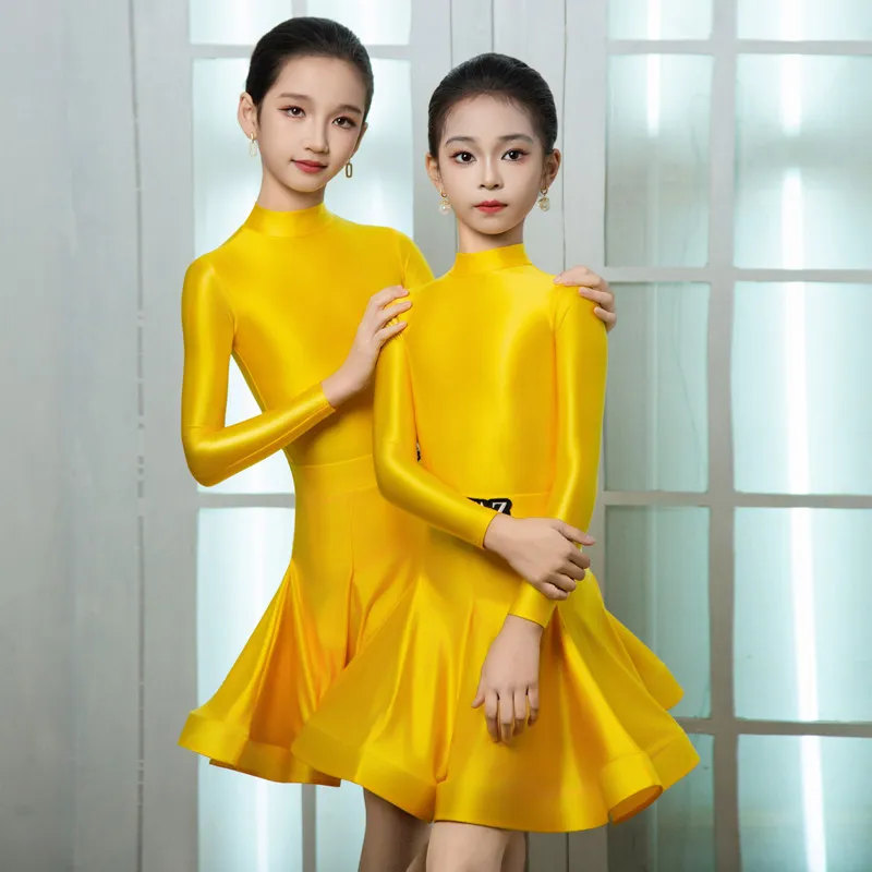 2026 Latin Dance Performance Costumes For Girls National Standard Regulation Clothes Long Sleeved Split Skirts Latin Suit XH4569
2026 Latin Dance Performance Costumes For Girls National Standard Regulation Clothes Long Sleeved Split Skirts Latin Suit XH4569