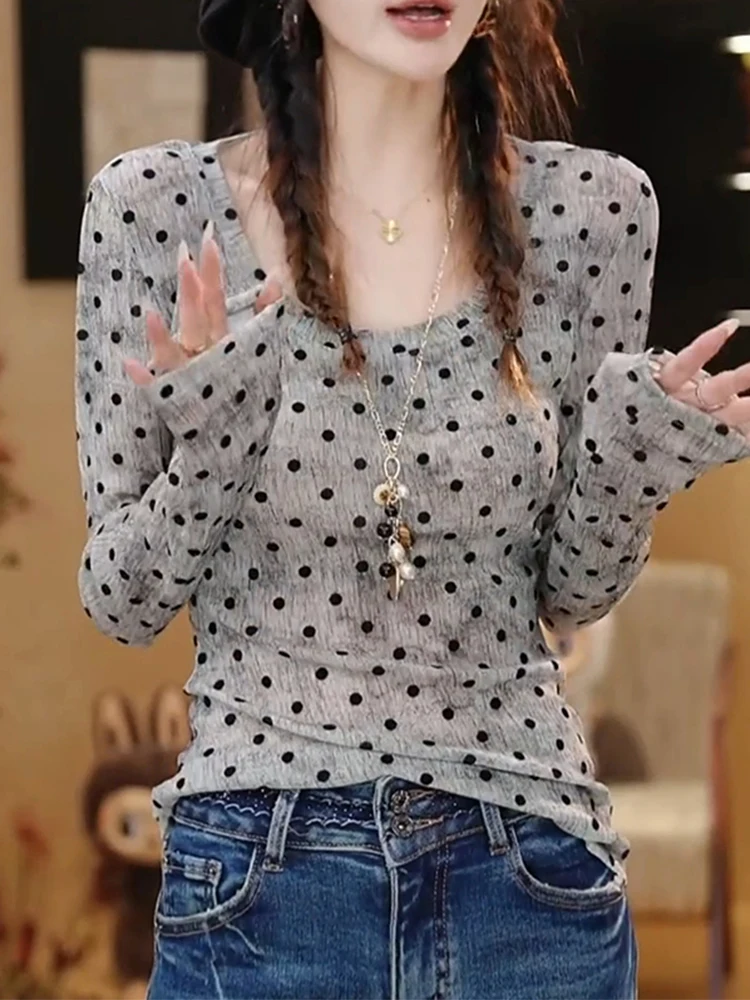 Стильный антивозрастной топ в горошек с длинным рукавом для женщин, повседневный, простой, универсальный, стройнящий, для осени 2025 года
Стильный антивозрастной топ в горошек с длинным рукавом для женщин, повседневный, простой, универсальный, стройнящий, для осени 2025 года