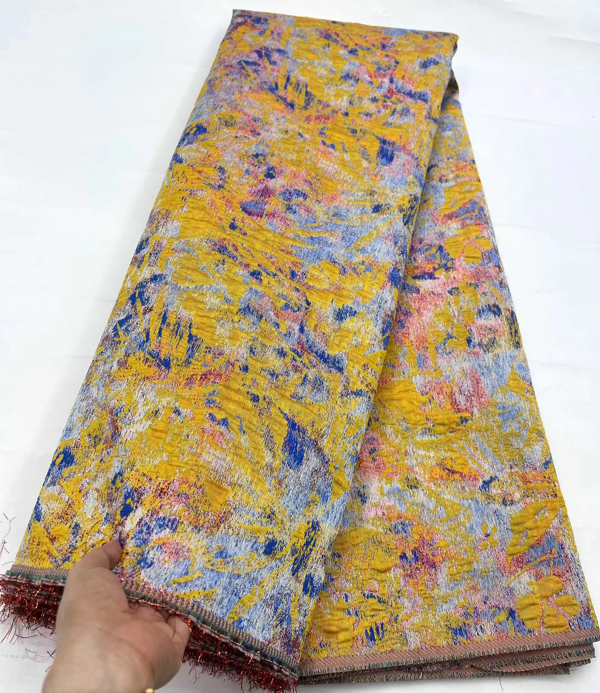 Afrrican Brocade Lace Fabric 2025 Nigerian Jacquard Lace Fabric High Quality African Lace For Women Evening Dresses 5 yards
Afrrican Brocade Lace Fabric 2025 Nigerian Jacquard Lace Fabric High Quality African Lace For Women Evening Dresses 5 yards