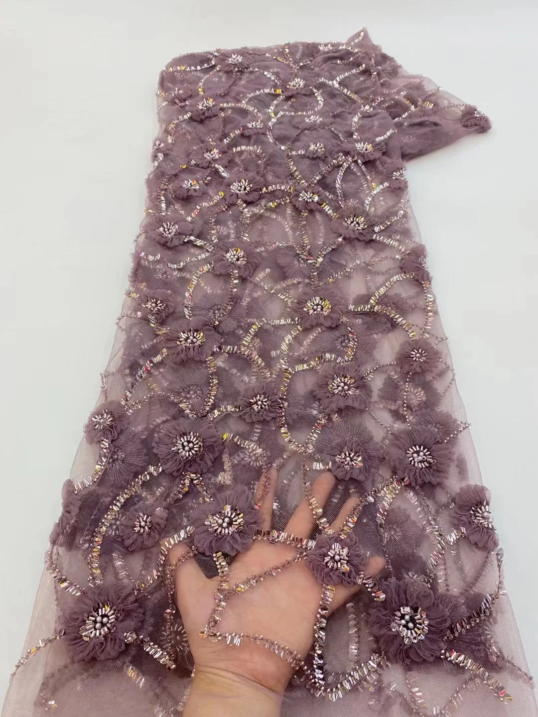 African Heavy Beaded Lace Fabric Nigerian Embroidered 3D Flower Tulle Lace Fabric with Sequins 5 Yards for Sewing XZ5700
African Heavy Beaded Lace Fabric Nigerian Embroidered 3D Flower Tulle Lace Fabric with Sequins 5 Yards for Sewing XZ5700