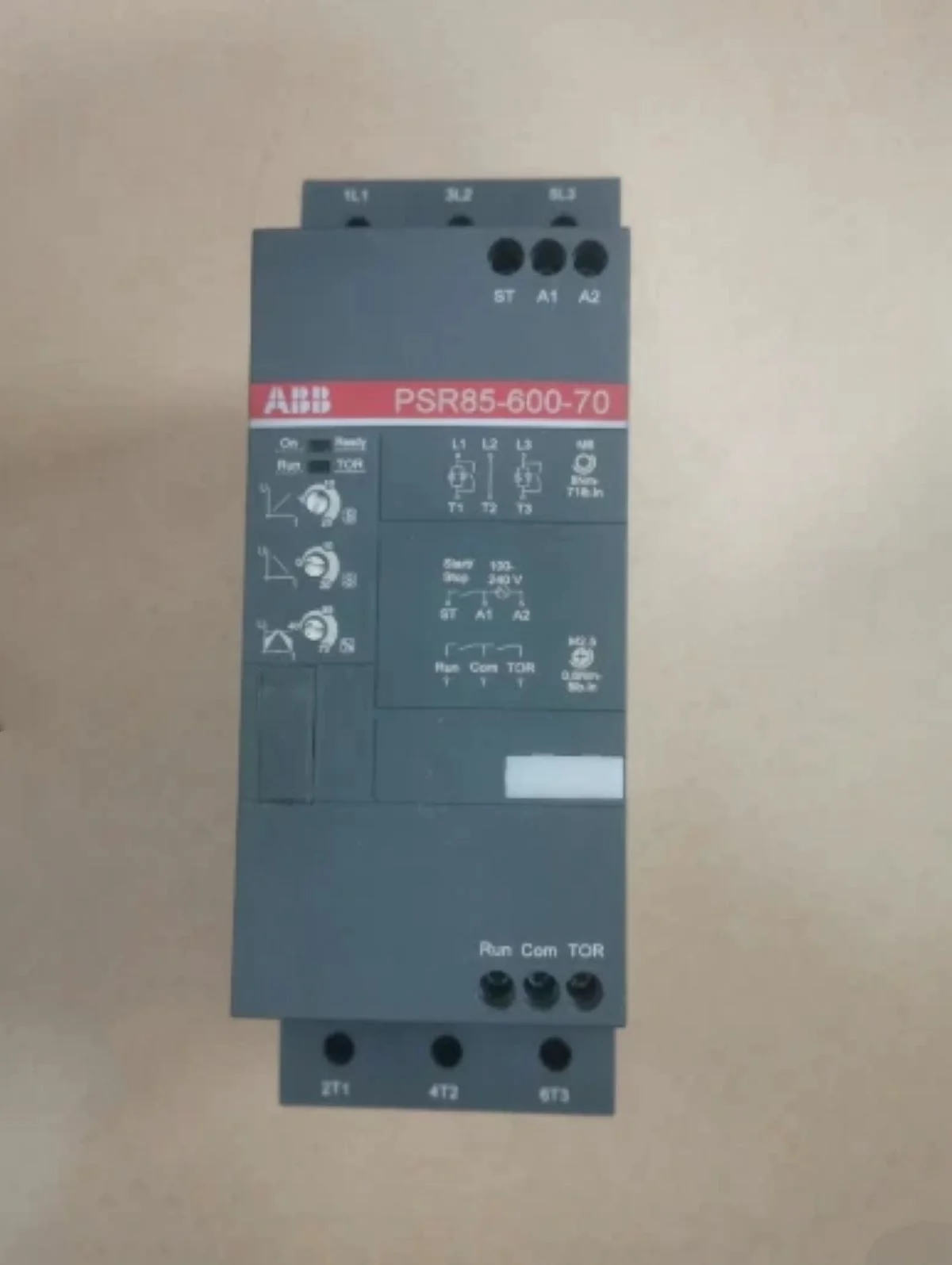 PSR series soft starter PSR85-600-70 10093224 85A 380-415VAC 1SFA896114R7000
PSR series soft starter PSR85-600-70 10093224 85A 380-415VAC 1SFA896114R7000