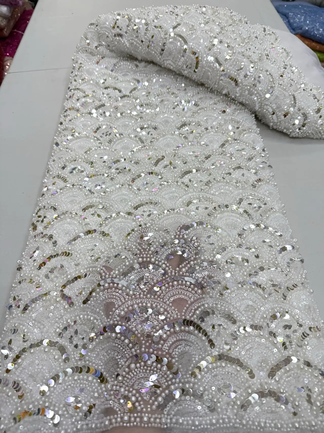 African Nigerian Sequins Embroidery Tulle Lace Fabric High Quality Beads Stone Prom Dresses Sewing 5 Yards JY414 2025
African Nigerian Sequins Embroidery Tulle Lace Fabric High Quality Beads Stone Prom Dresses Sewing 5 Yards JY414 2025