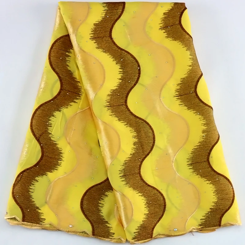 Yellow African Cotton Dry Lace Fabric with Crystal 2023 New Design Swiss Voile Lace Fabric for Sewing Evening Party Dresses
Yellow African Cotton Dry Lace Fabric with Crystal 2023 New Design Swiss Voile Lace Fabric for Sewing Evening Party Dresses