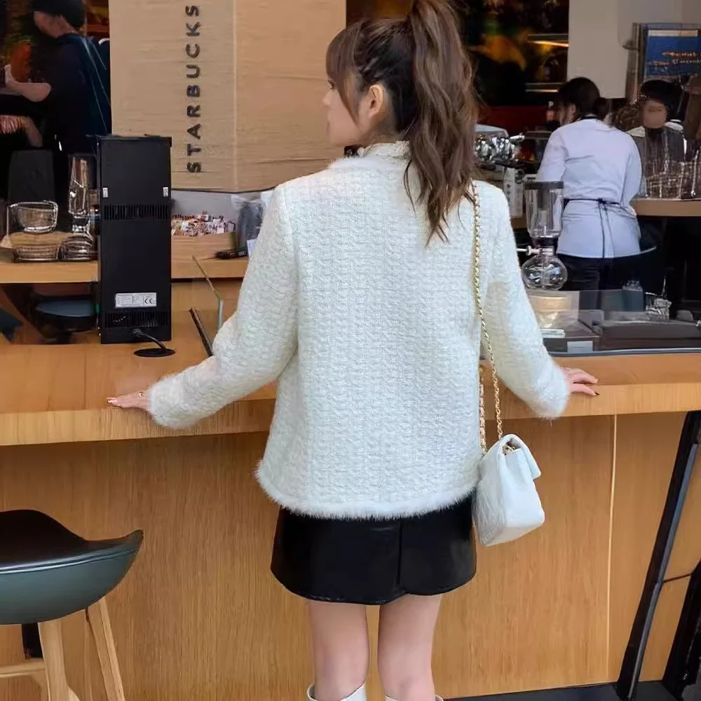 Женская утепленная хлопковая кофта с длинным рукавом в корейском стиле, осенне-зимняя коллекция, модель Aosphere Wind
Женская утепленная хлопковая кофта с длинным рукавом в корейском стиле, осенне-зимняя коллекция, модель Aosphere Wind