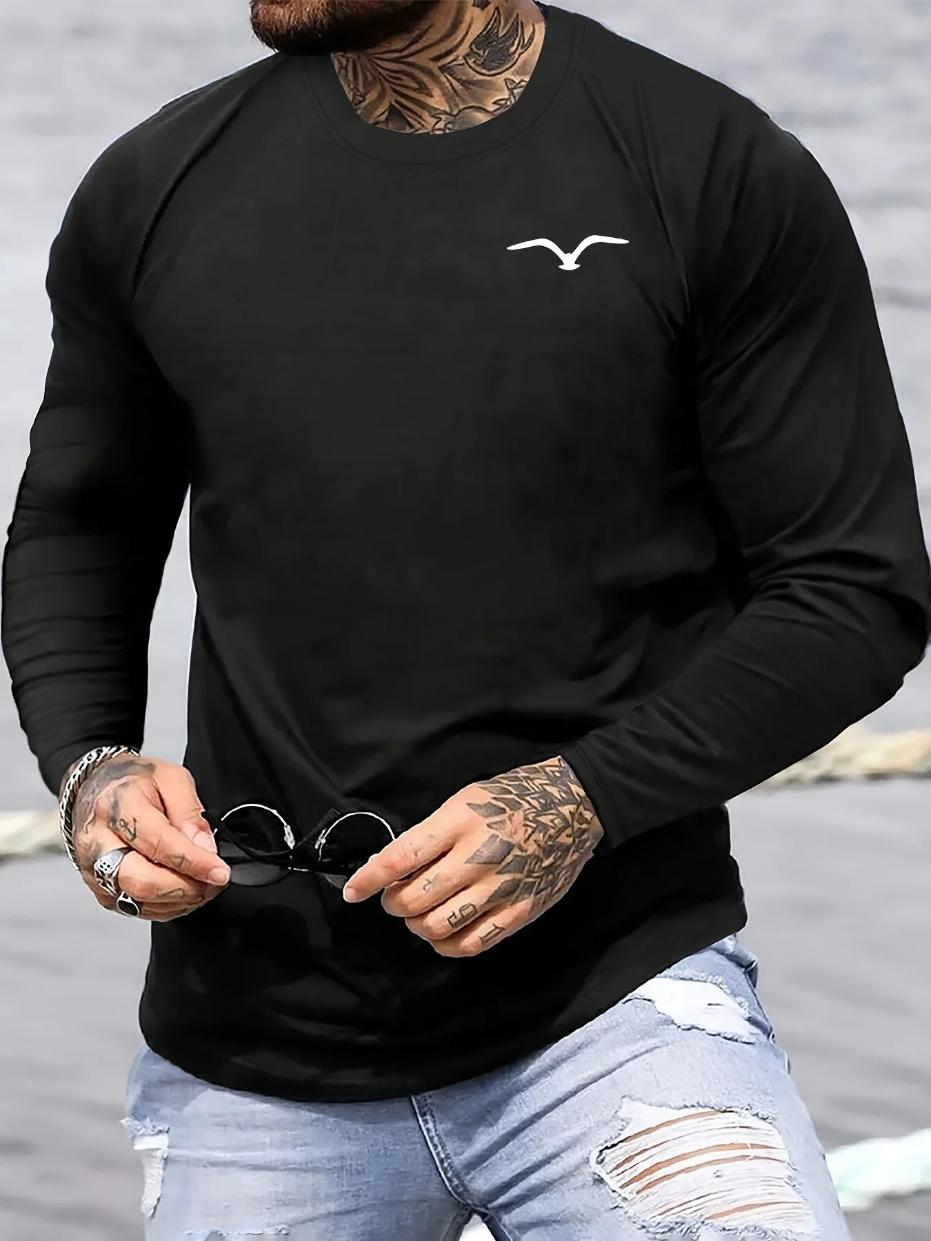 Men's 100% pure cotton comfortable sports casual loose oversized bird pattern printed round neck long sleeved T-shirt top
Men's 100% pure cotton comfortable sports casual loose oversized bird pattern printed round neck long sleeved T-shirt top