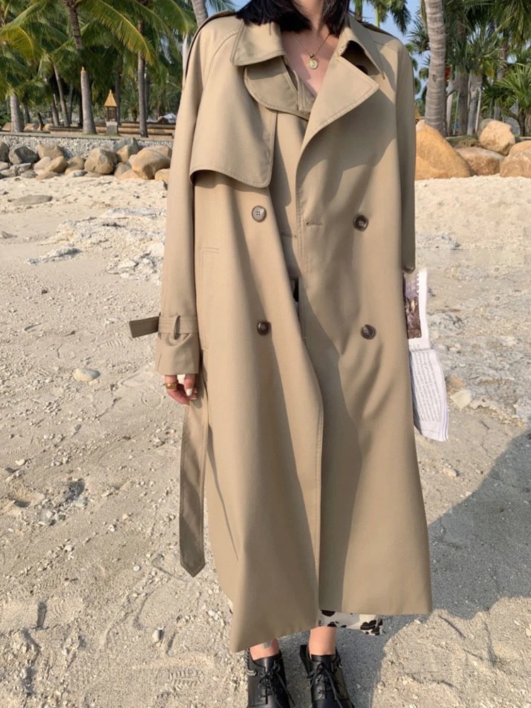 2022 Autumn Winter New Fashion Trend Trench Coats For Women Lapel Long Sleeve Double Breasted Solid Color Temperament
2022 Autumn Winter New Fashion Trend Trench Coats For Women Lapel Long Sleeve Double Breasted Solid Color Temperament