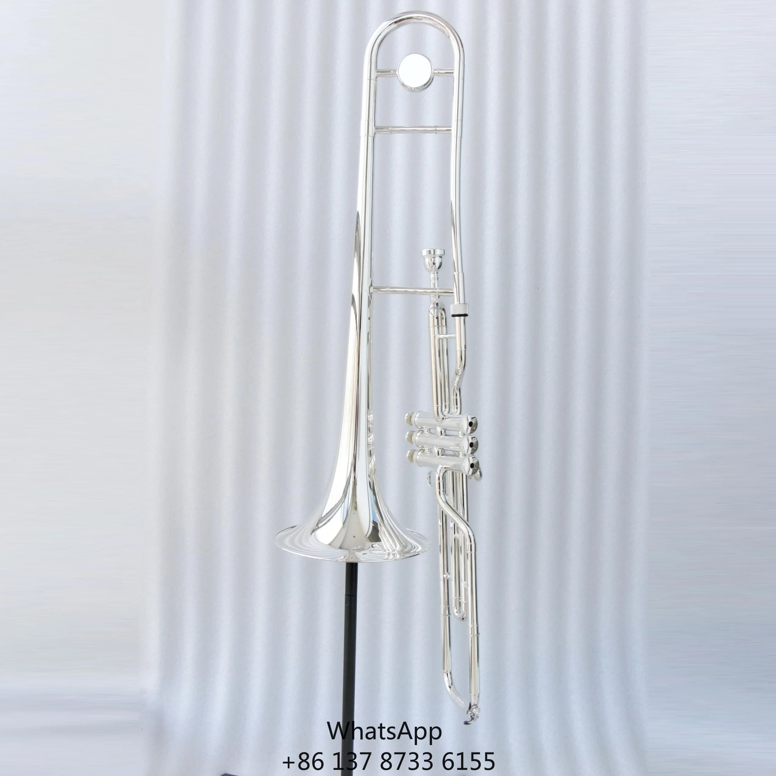 Professional Silver Plated C Bb Piston Tenor Trombone Musical Instrument With Trombone Mouthpieces For Sale
Professional Silver Plated C Bb Piston Tenor Trombone Musical Instrument With Trombone Mouthpieces For Sale