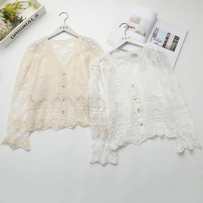 Boring Honey Lace Solid Colors Fashion Women Blouses Long-Sleeves V-Neck Women's T-Shirt Single-Breasted Edible Tree Fungus Tops
Boring Honey Lace Solid Colors Fashion Women Blouses Long-Sleeves V-Neck Women's T-Shirt Single-Breasted Edible Tree Fungus Tops
