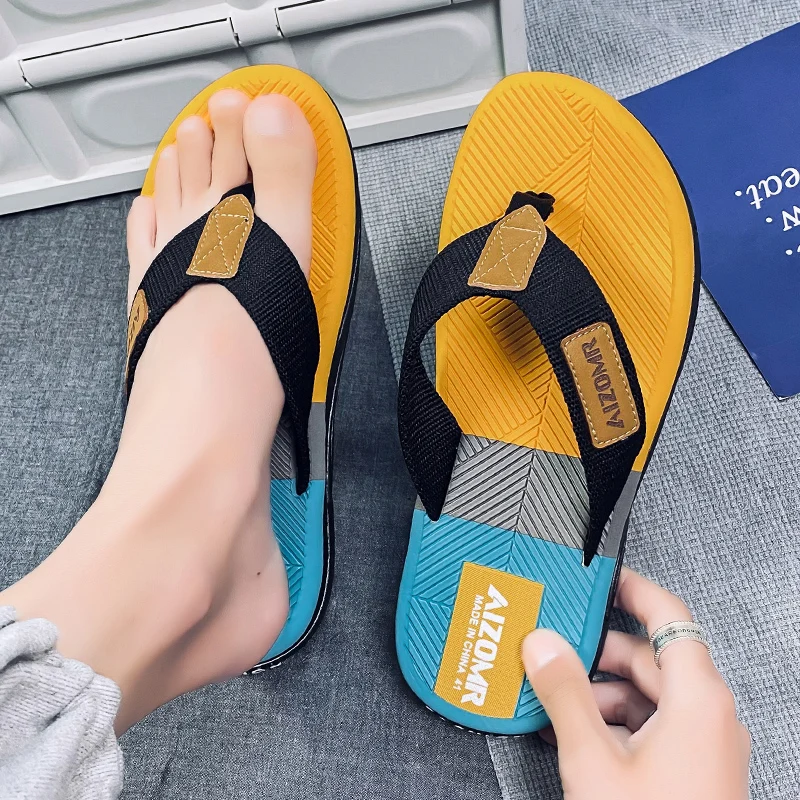 Men's fashionable slippers, herringbone slippers, size 39-45
Men's fashionable slippers, herringbone slippers, size 39-45