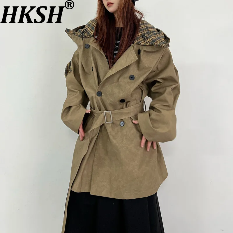 HKSH Spring Autumn New Women's Trench Coat Hooded Plaid Patchwork Double Breasted Belt British Style Retro Trendy Jacket HK13897
HKSH Spring Autumn New Women's Trench Coat Hooded Plaid Patchwork Double Breasted Belt British Style Retro Trendy Jacket HK13897
