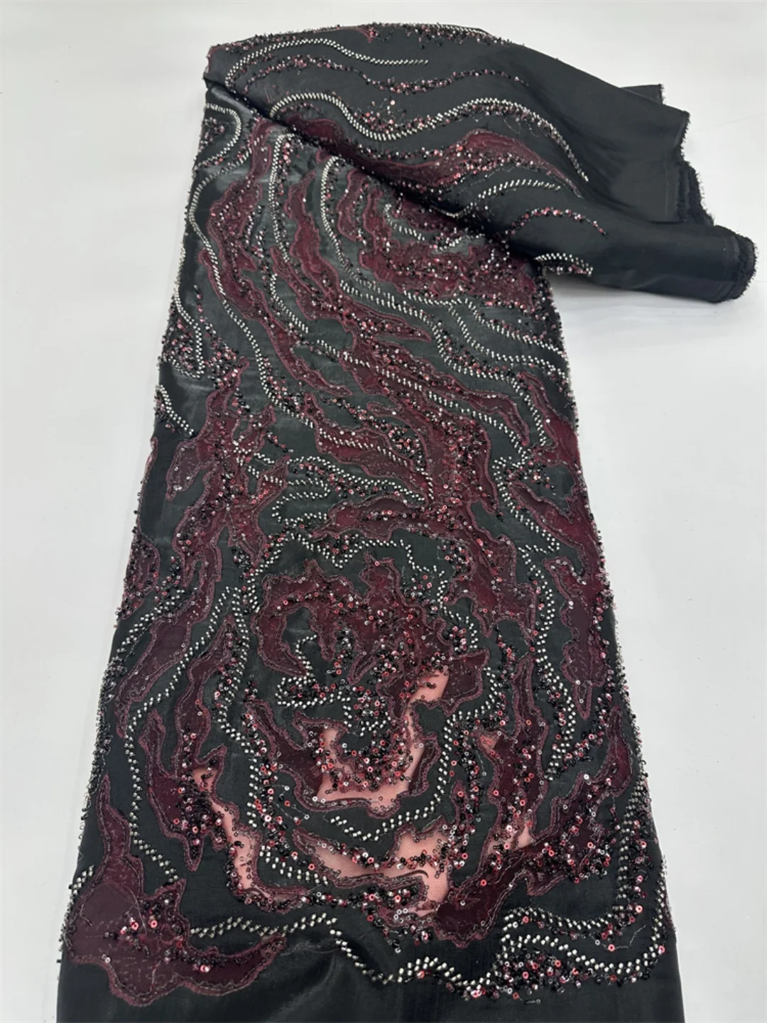 New Design Sequins And Beaded French Velvet Lace Fabric 2026 High Quality African Nigerian Lace Fabric For Wedding Party Dresses
New Design Sequins And Beaded French Velvet Lace Fabric 2026 High Quality African Nigerian Lace Fabric For Wedding Party Dresses