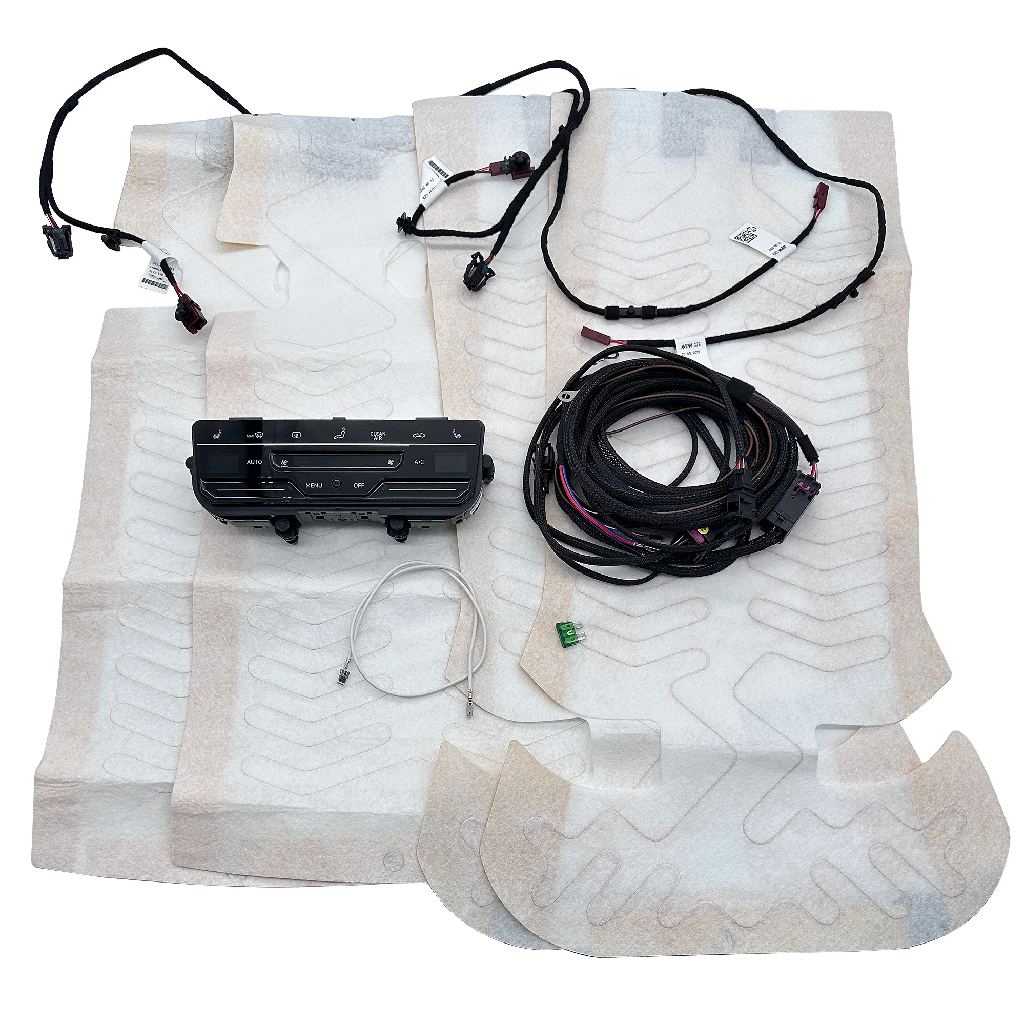 Комплект из 4 нагревательных элементов для сидений автомобиля (подогрев сидений) для VW Golf 7, Passat B8, Tiguan MK2, T-roc, Jetta, с панелью управления климат-контролем и кабелем
Комплект из 4 нагревательных элементов для сидений автомобиля (подогрев сидений) для VW Golf 7, Passat B8, Tiguan MK2, T-roc, Jetta, с панелью управления климат-контролем и кабелем