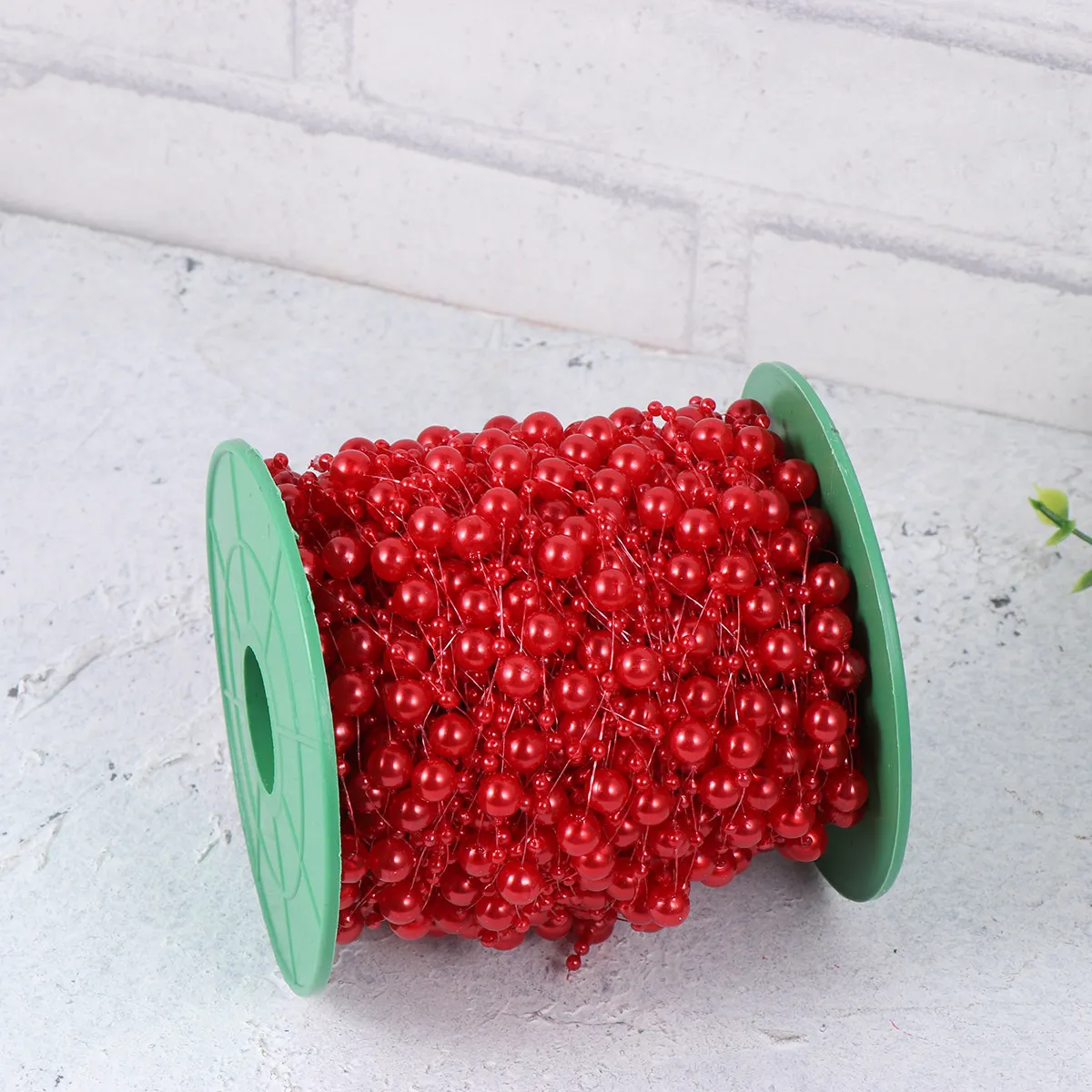 60-метровая нить из искусственного жемчуга для декоративных поделок, гирлянды из жемчужин, украшения для свадебных букетов, декора для дома и офиса
60-метровая нить из искусственного жемчуга для декоративных поделок, гирлянды из жемчужин, украшения для свадебных букетов, декора для дома и офиса