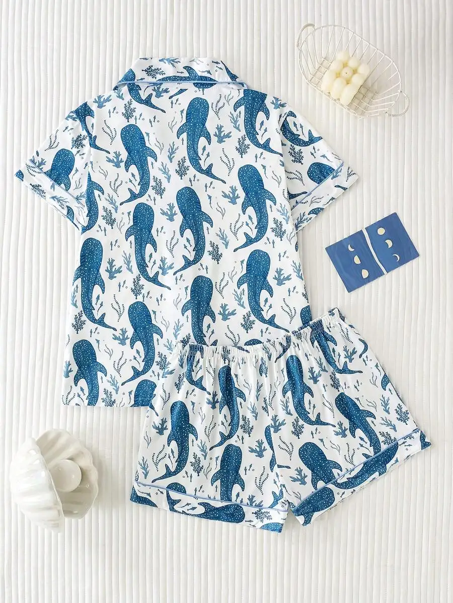 2pcs Whale Shark Ocean Print Women Satin Pajama Set Short Sleeve Top And Shorts Sleepwear
2pcs Whale Shark Ocean Print Women Satin Pajama Set Short Sleeve Top And Shorts Sleepwear