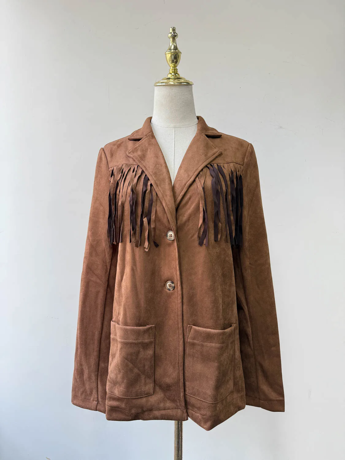 Retro Style Suede Fringe Jacket Women's Long Sleeve Standard Fit Button Closure Autumn Season Fashion Ladies Outerwear
Retro Style Suede Fringe Jacket Women's Long Sleeve Standard Fit Button Closure Autumn Season Fashion Ladies Outerwear
