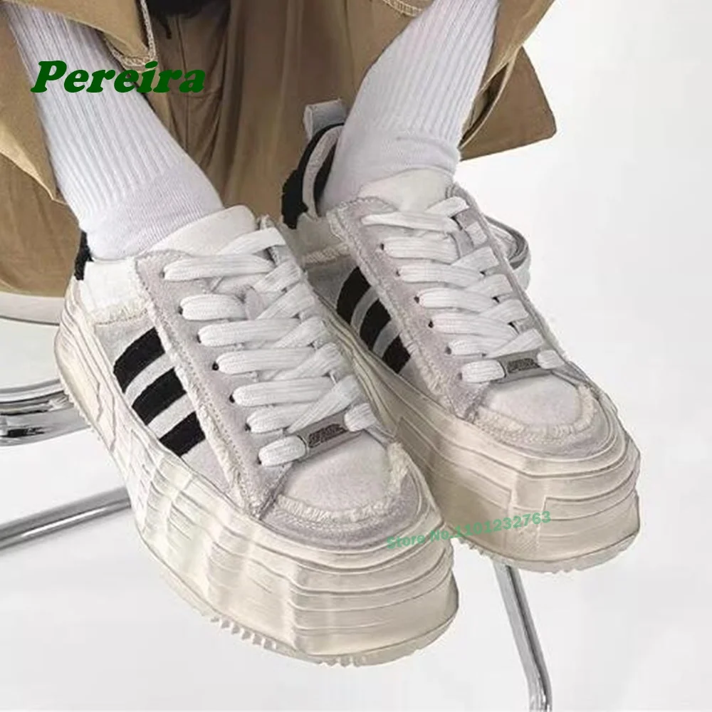Canvas Couple Shoes Board Shoes Color Matching Lace Up Beggar Shoes Platform Round Toe Height Increasing Men's Shoes Casual
Canvas Couple Shoes Board Shoes Color Matching Lace Up Beggar Shoes Platform Round Toe Height Increasing Men's Shoes Casual