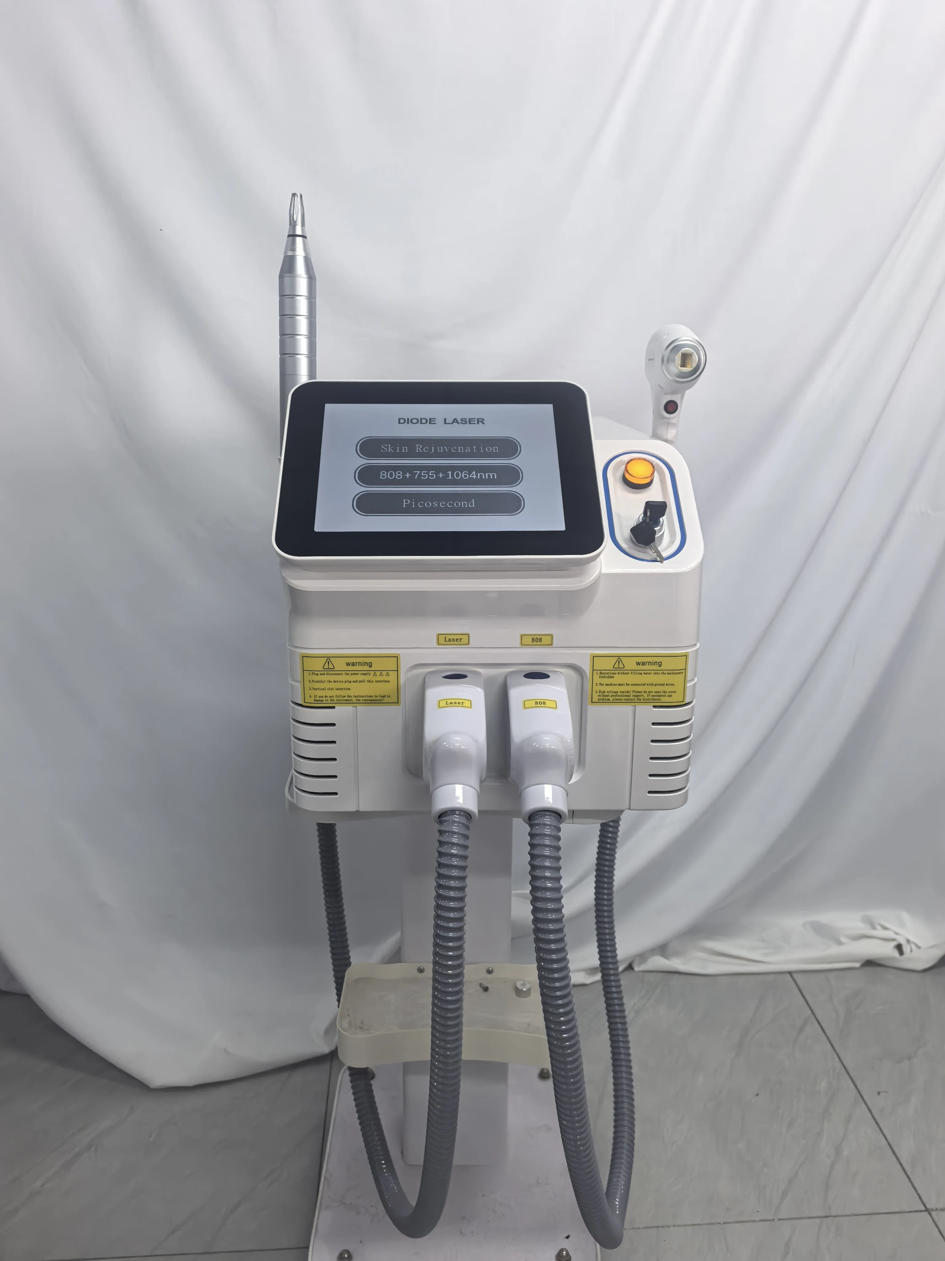 2-in-1 Diode Picosecond Machine -808 755 840 1064nm For Permanent Hair Removal Tattoo Removal Skin Regeneration
2-in-1 Diode Picosecond Machine -808 755 840 1064nm For Permanent Hair Removal Tattoo Removal Skin Regeneration