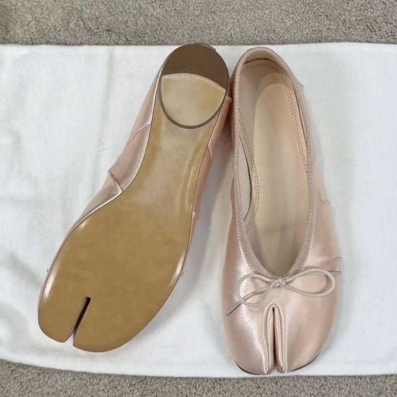 Spring Fashion Round Tabi Toe Handmade Flats Women Design Ballet Ladies Comfortable Shoes Zapatos De Mujer
Spring Fashion Round Tabi Toe Handmade Flats Women Design Ballet Ladies Comfortable Shoes Zapatos De Mujer