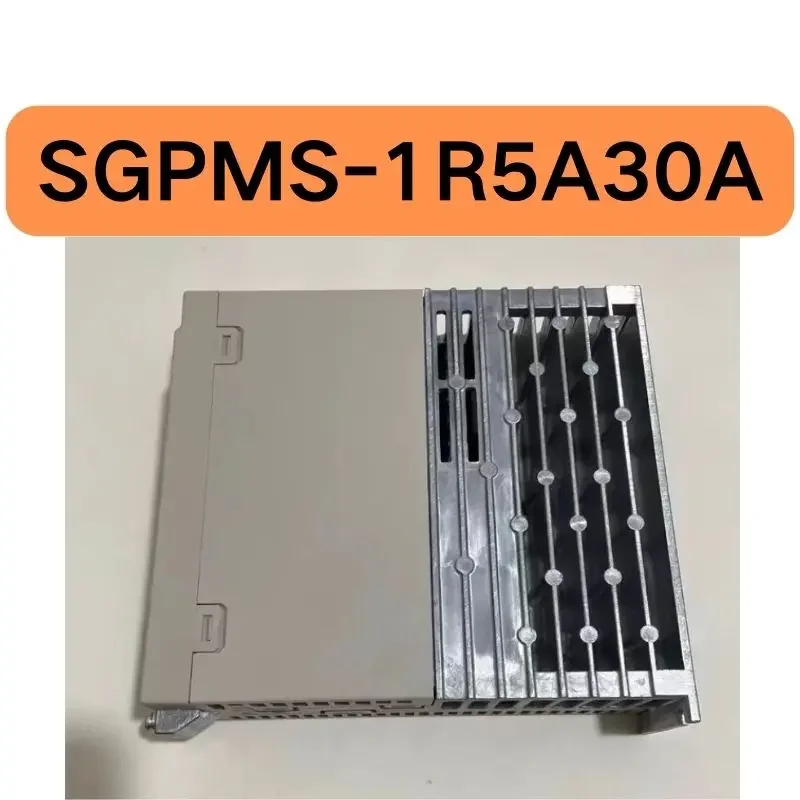 Новый сервопривод мощностью 300 Вт SGPMS-1R5A30A в наличии для быстрой доставки.
Новый сервопривод мощностью 300 Вт SGPMS-1R5A30A в наличии для быстрой доставки.