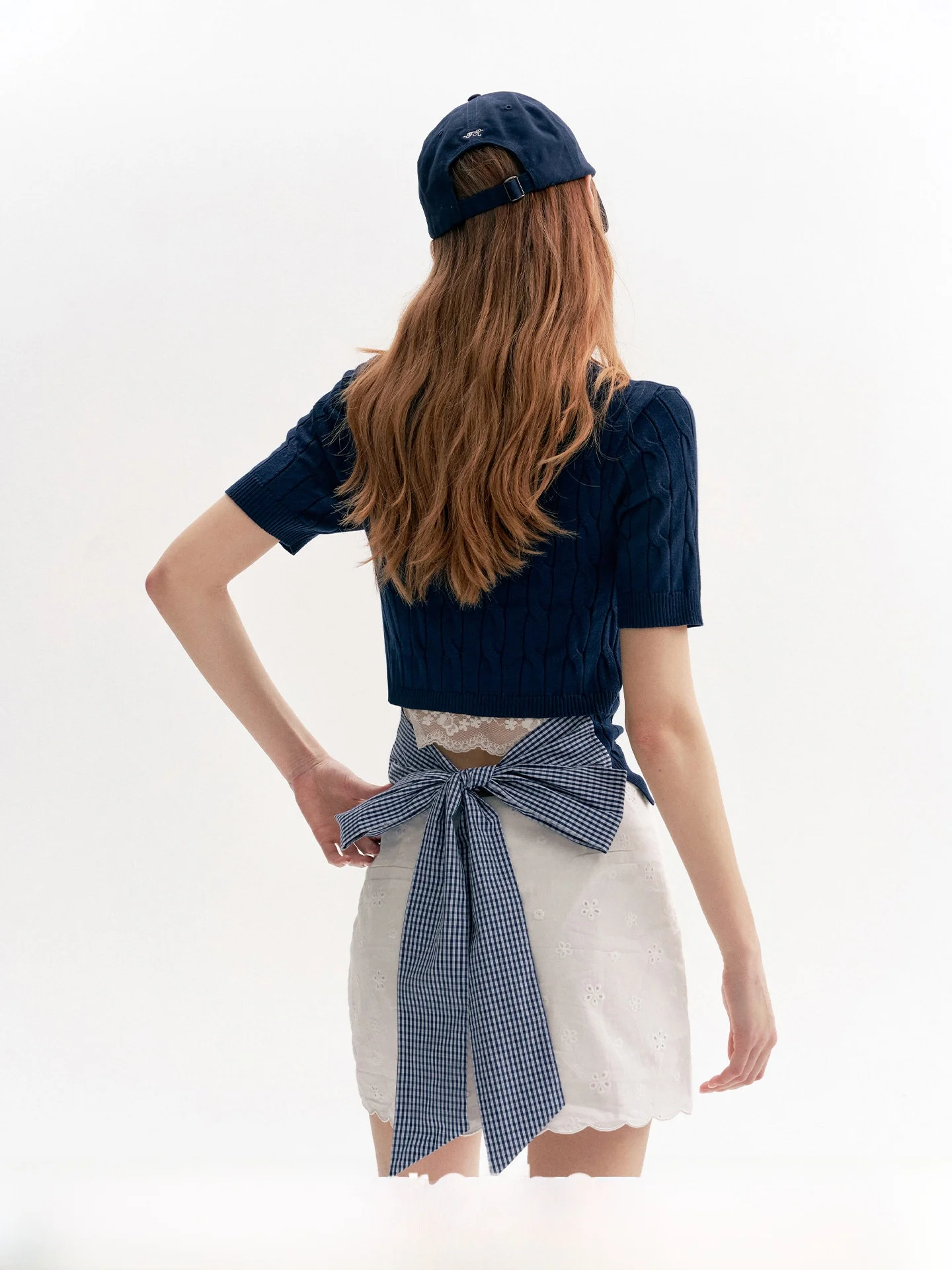 Женский повседневный трикотажный топ Kroche с бантом, открытым поясом, узлом и коротким рукавом, из мягкой хлопковой смеси
Женский повседневный трикотажный топ Kroche с бантом, открытым поясом, узлом и коротким рукавом, из мягкой хлопковой смеси