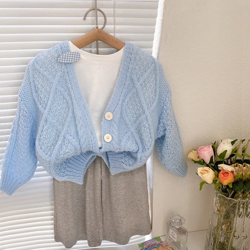 Girls' Spring Outfit Set New Fashionable Toddler Baby Spring and Autumn Long Sleeve Knitted Cardigan Three-Piece Set
Girls' Spring Outfit Set New Fashionable Toddler Baby Spring and Autumn Long Sleeve Knitted Cardigan Three-Piece Set