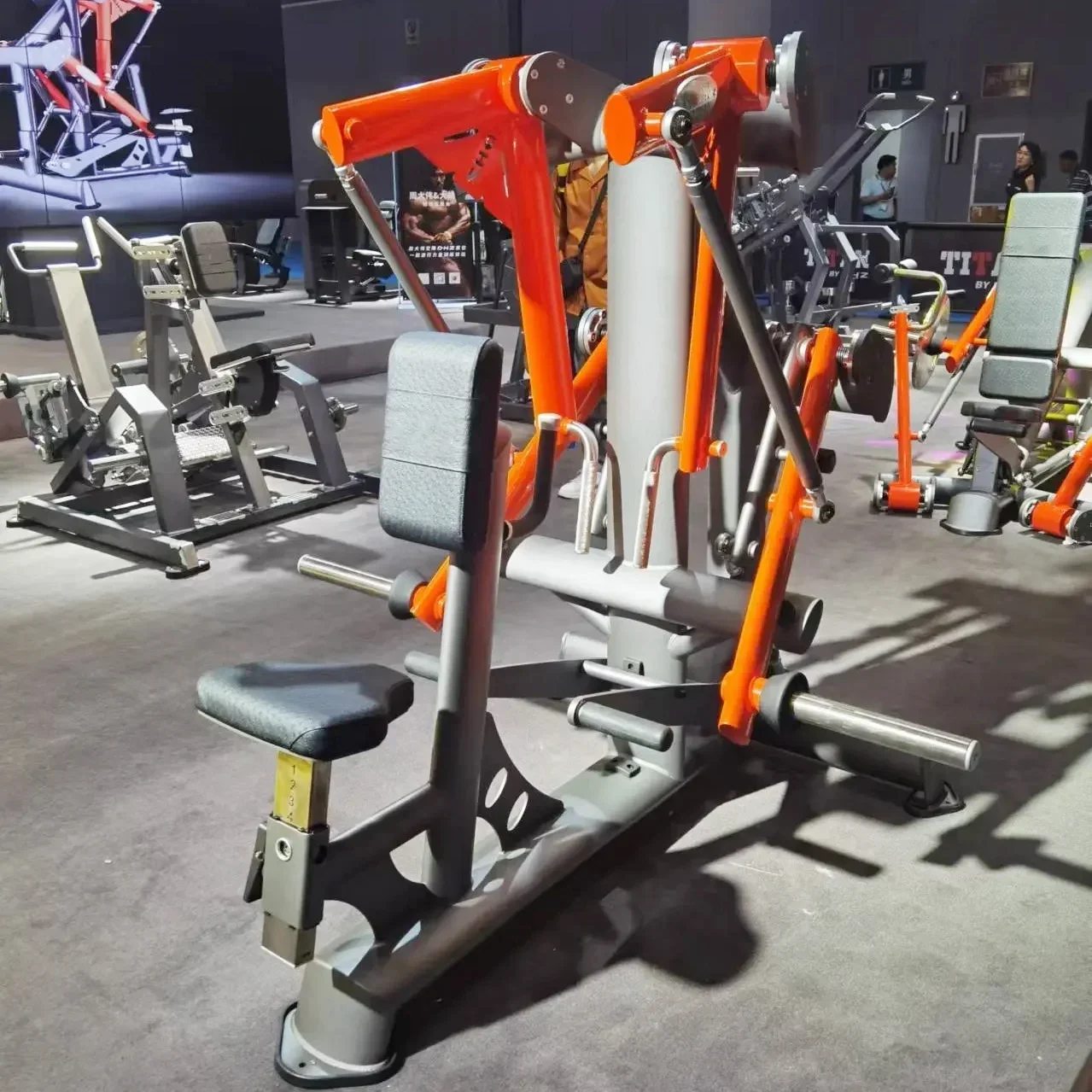 High Quality Commercial Fitness Equipment Seated Row For Sports & Entertainment Wholesale
High Quality Commercial Fitness Equipment Seated Row For Sports & Entertainment Wholesale