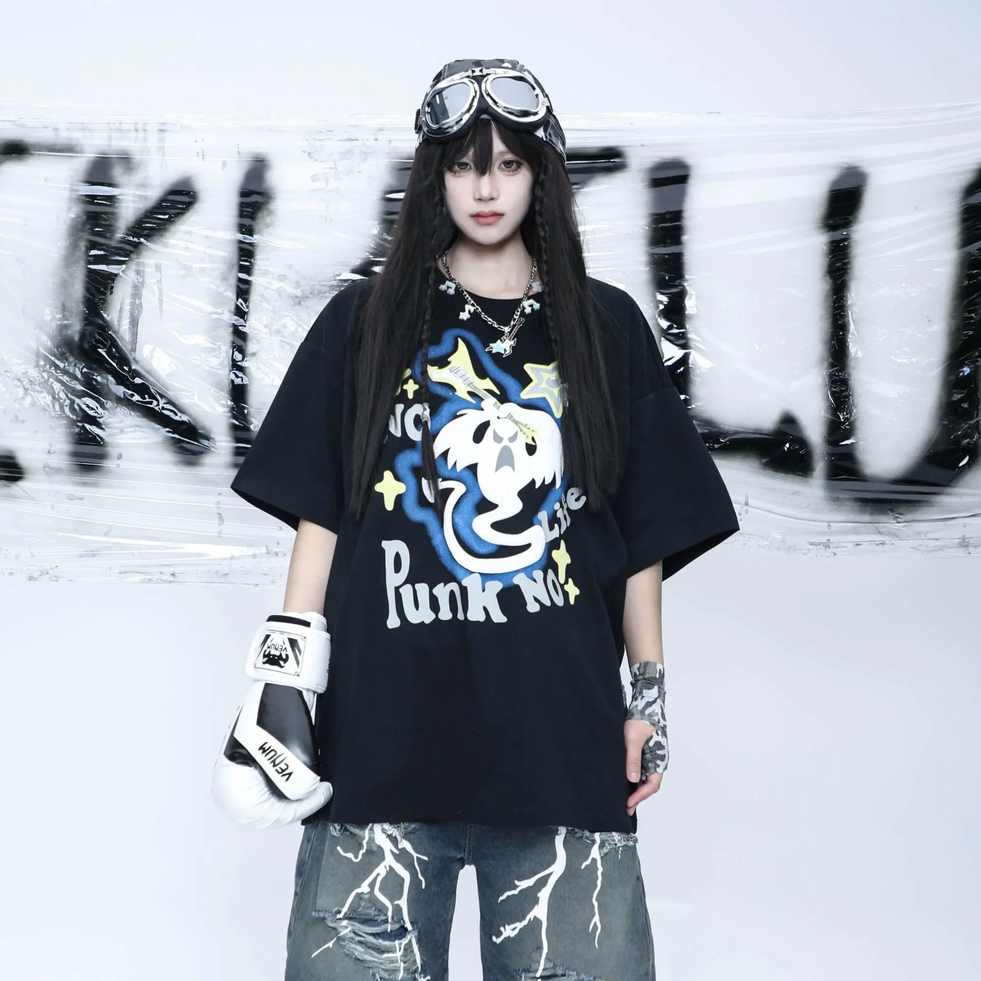 New Short-Sleeved T-Shirts For Men And Women In Spring And Summer Style Hip-Hop Loose Versatile Round Neck T-Shirt Top
New Short-Sleeved T-Shirts For Men And Women In Spring And Summer Style Hip-Hop Loose Versatile Round Neck T-Shirt Top