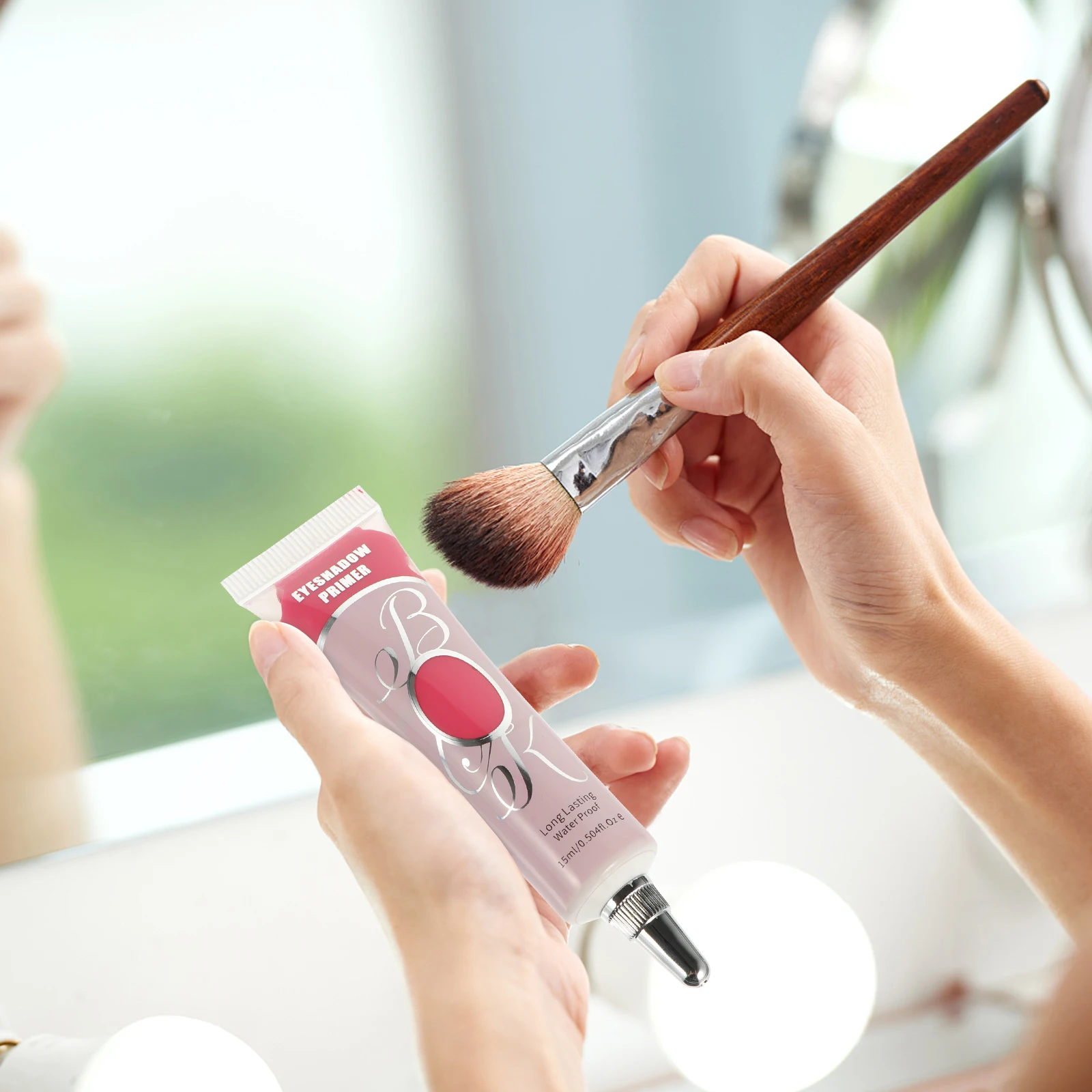 Lasting Eye Shadow Primer Waterproof Makeup Primer Matte Finish Cosmetics 
Lasting Eye Shadow Primer Waterproof Makeup Primer Matte Finish Cosmetics