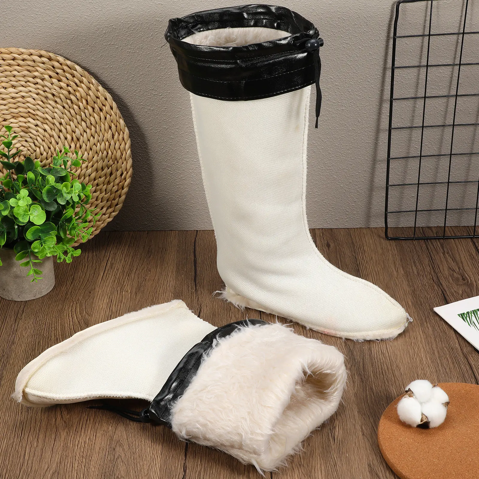 1Pair Winter Snow Boot Liners Insulated Warm Thick Replacement Men High Top Boots Hiking Outdoor Size 40 Cold Protection
1Pair Winter Snow Boot Liners Insulated Warm Thick Replacement Men High Top Boots Hiking Outdoor Size 40 Cold Protection