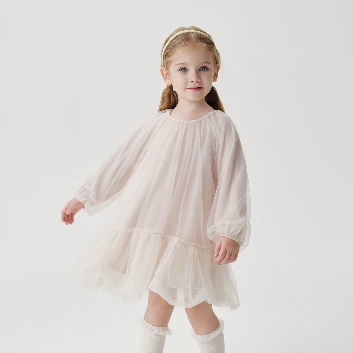 MARC & JANIE Girls French New Year Elegant Velvet Mesh Patchwork Dress Loose A-Line Dresses 241109
MARC & JANIE Girls French New Year Elegant Velvet Mesh Patchwork Dress Loose A-Line Dresses 241109