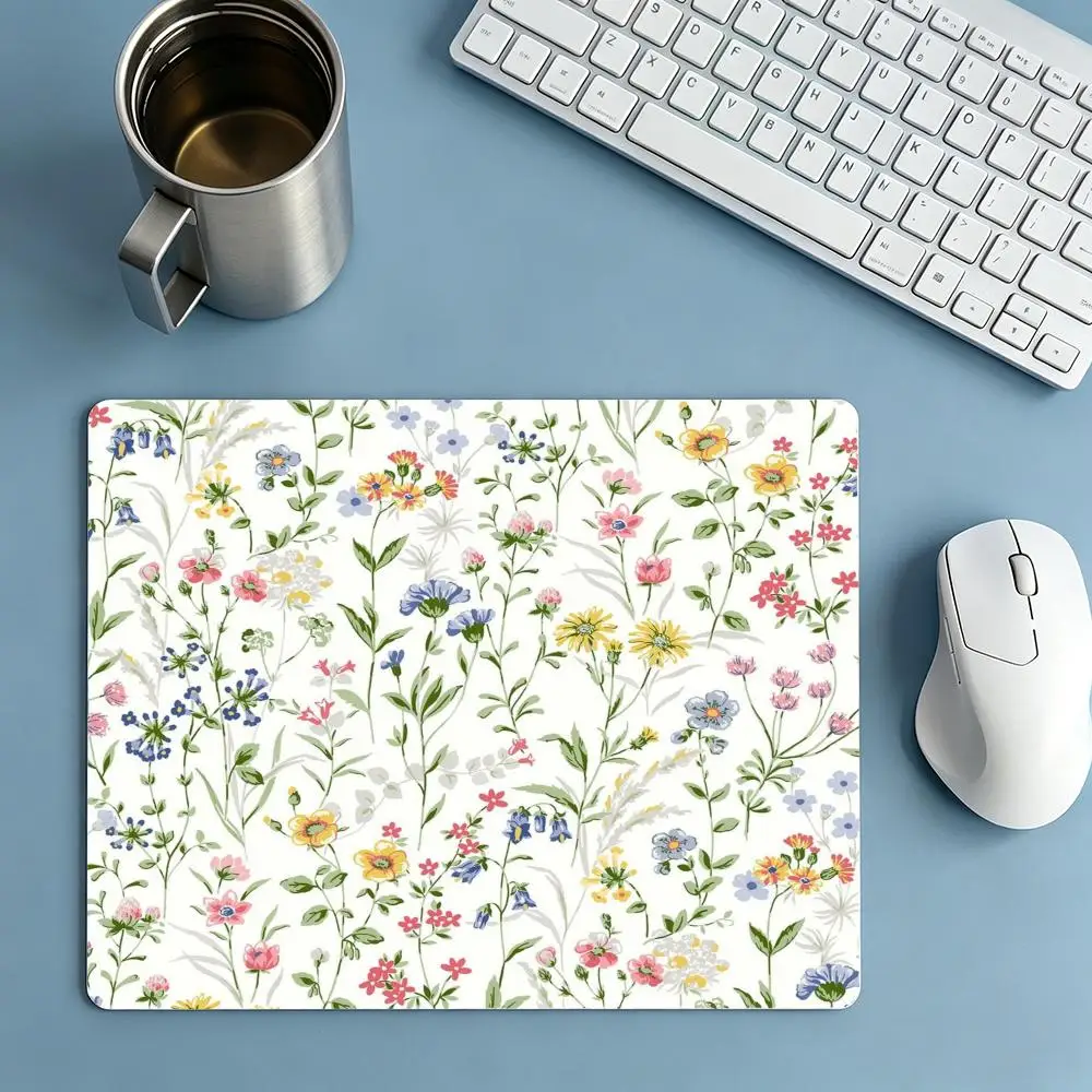 Golden Leaf Stripe Pattern Gaming Mouse Pad, Stitched Edge Non‑Slip Large Desk Mat
Golden Leaf Stripe Pattern Gaming Mouse Pad, Stitched Edge Non‑Slip Large Desk Mat