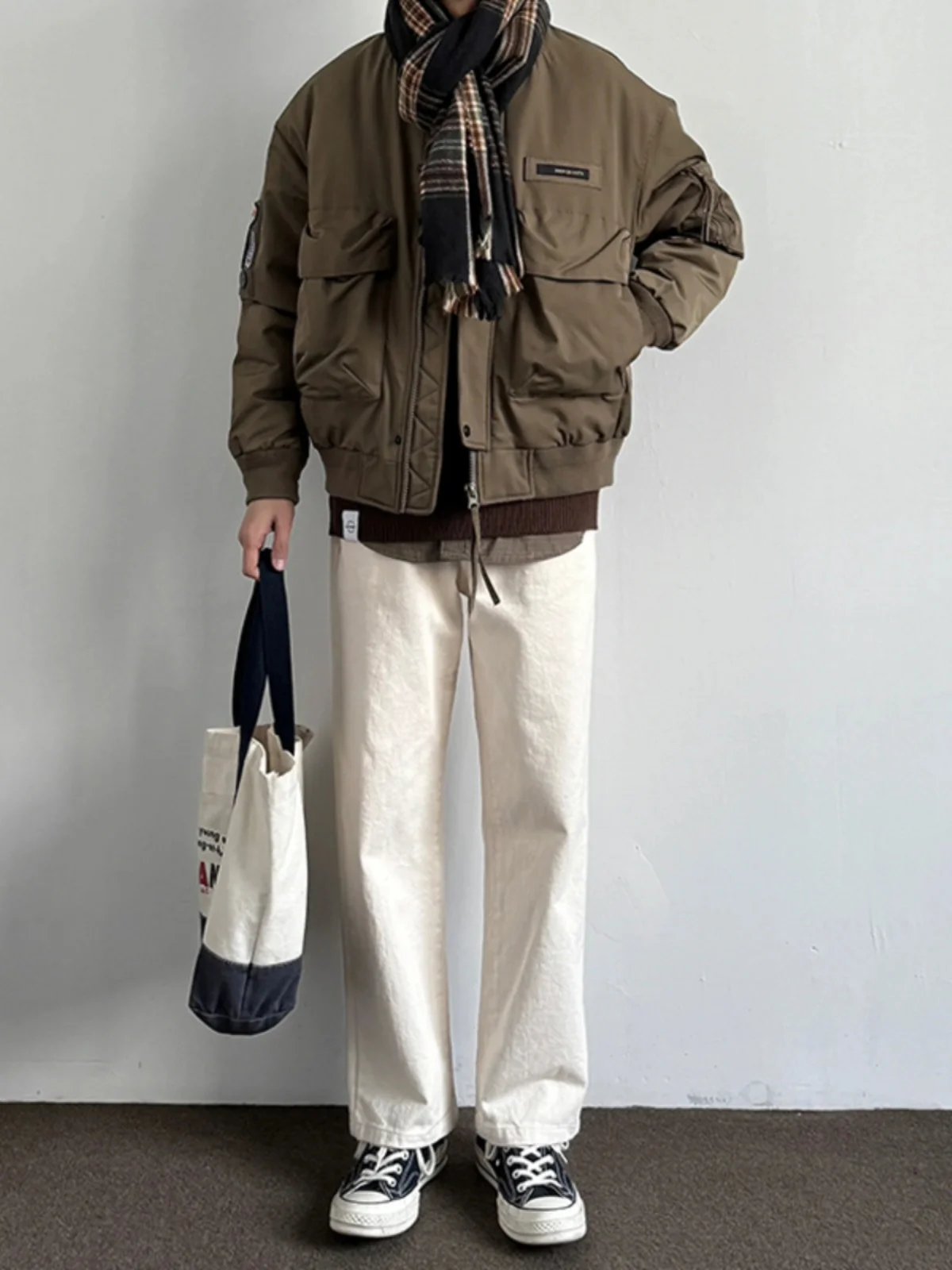 White Straight Leg Jeans Men's Autumn Winter Sle Japanese Retro OOTD Slimming Trendy Brand Long Pants Youth Faion Cotton ...
White Straight Leg Jeans Men's Autumn Winter Sle Japanese Retro OOTD Slimming Trendy Brand Long Pants Youth Faion Cotton ...