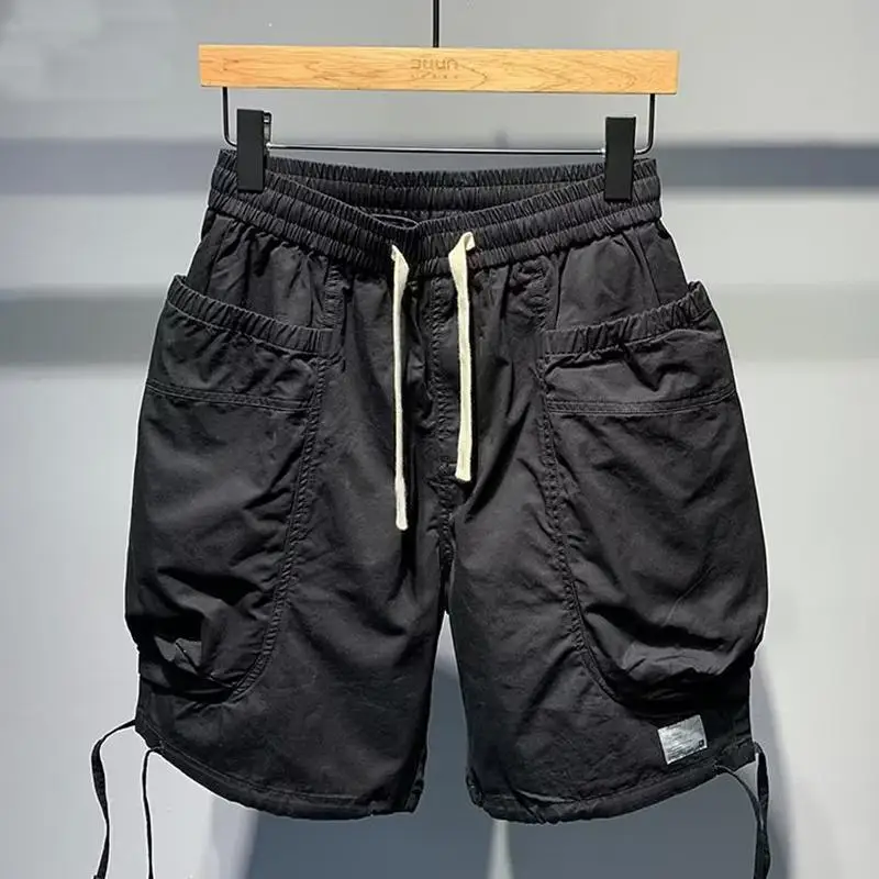 2025 New Japanese Pocket Versatile Line Drawstring Workwear for Summer Men Solid Color Casual Shorts
2025 New Japanese Pocket Versatile Line Drawstring Workwear for Summer Men Solid Color Casual Shorts