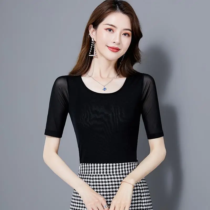 Short-sleeved Mesh Top for Women's T-shirt for Summer, Half-sleeved Slim for Small Thin Black Lace Base Shirt for Outerwear
Short-sleeved Mesh Top for Women's T-shirt for Summer, Half-sleeved Slim for Small Thin Black Lace Base Shirt for Outerwear