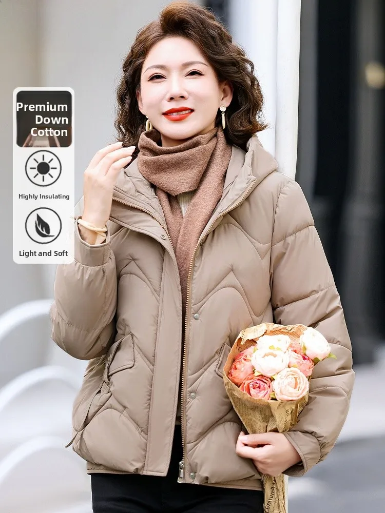 Утепленная хлопковая куртка для женщин на осень-зиму, модная, свободного кроя, из полиэфирного волокна, с капюшоном, на молнии, цельная, хлопковая.
Утепленная хлопковая куртка для женщин на осень-зиму, модная, свободного кроя, из полиэфирного волокна, с капюшоном, на молнии, цельная, хлопковая.