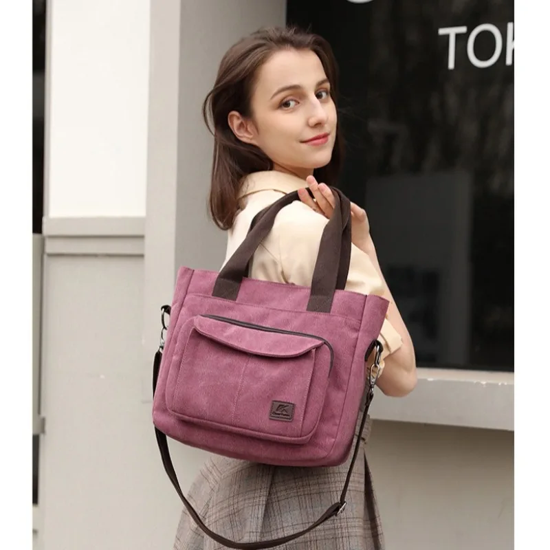 Большая женская парусиновая сумка-тоут на плечо, маленькая сумка для путешествий, работы, рабочие сумки-мессенджеры с несколькими карманами и верхней ручкой на молнии
Большая женская парусиновая сумка-тоут на плечо, маленькая сумка для путешествий, работы, рабочие сумки-мессенджеры с несколькими карманами и верхней ручкой на молнии