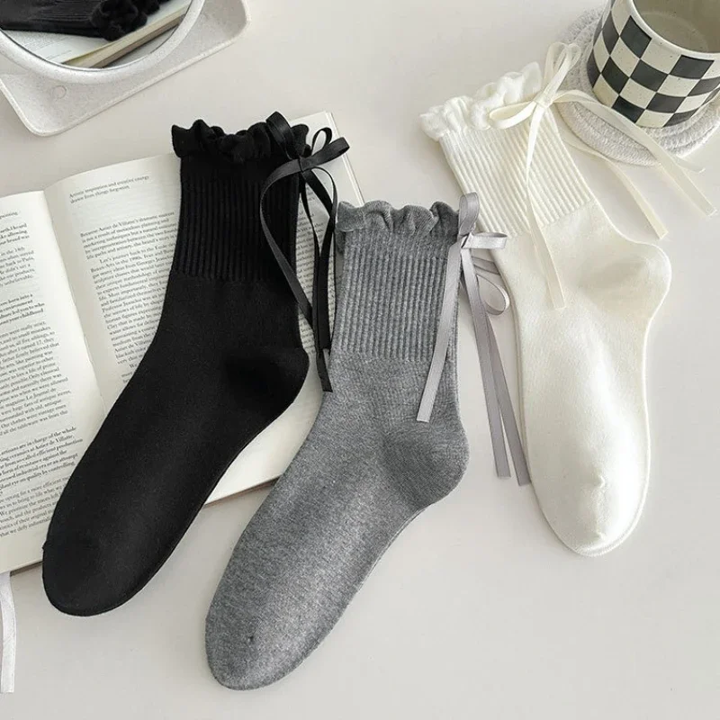 Bow Tie Women's Autumn Winter New Mid-term Sock Solid Color Sweet Anti Slip Sweat Absorbing Women's Socks
Bow Tie Women's Autumn Winter New Mid-term Sock Solid Color Sweet Anti Slip Sweat Absorbing Women's Socks
