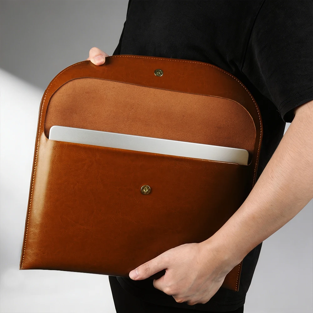 Genuine Real Leather Laptop Bag For Macbook Air 13 A3240 M4 A3449 Pro 14 A3426 A3427 A3434 M5 Air 15 A3448 Pro 16 A3428 A3429 M5
Genuine Real Leather Laptop Bag For Macbook Air 13 A3240 M4 A3449 Pro 14 A3426 A3427 A3434 M5 Air 15 A3448 Pro 16 A3428 A3429 M5