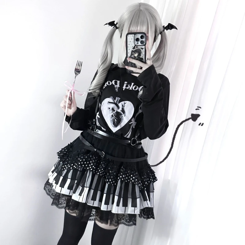 Японские винтажные футболки с готическим мультяшным принтом для женщин, Y2K эстетика, с круглым вырезом, длинными рукавами, в стиле дарк-гранж, уличная одежда, повседневные топы
Японские винтажные футболки с готическим мультяшным принтом для женщин, Y2K эстетика, с круглым вырезом, длинными рукавами, в стиле дарк-гранж, уличная одежда, повседневные топы