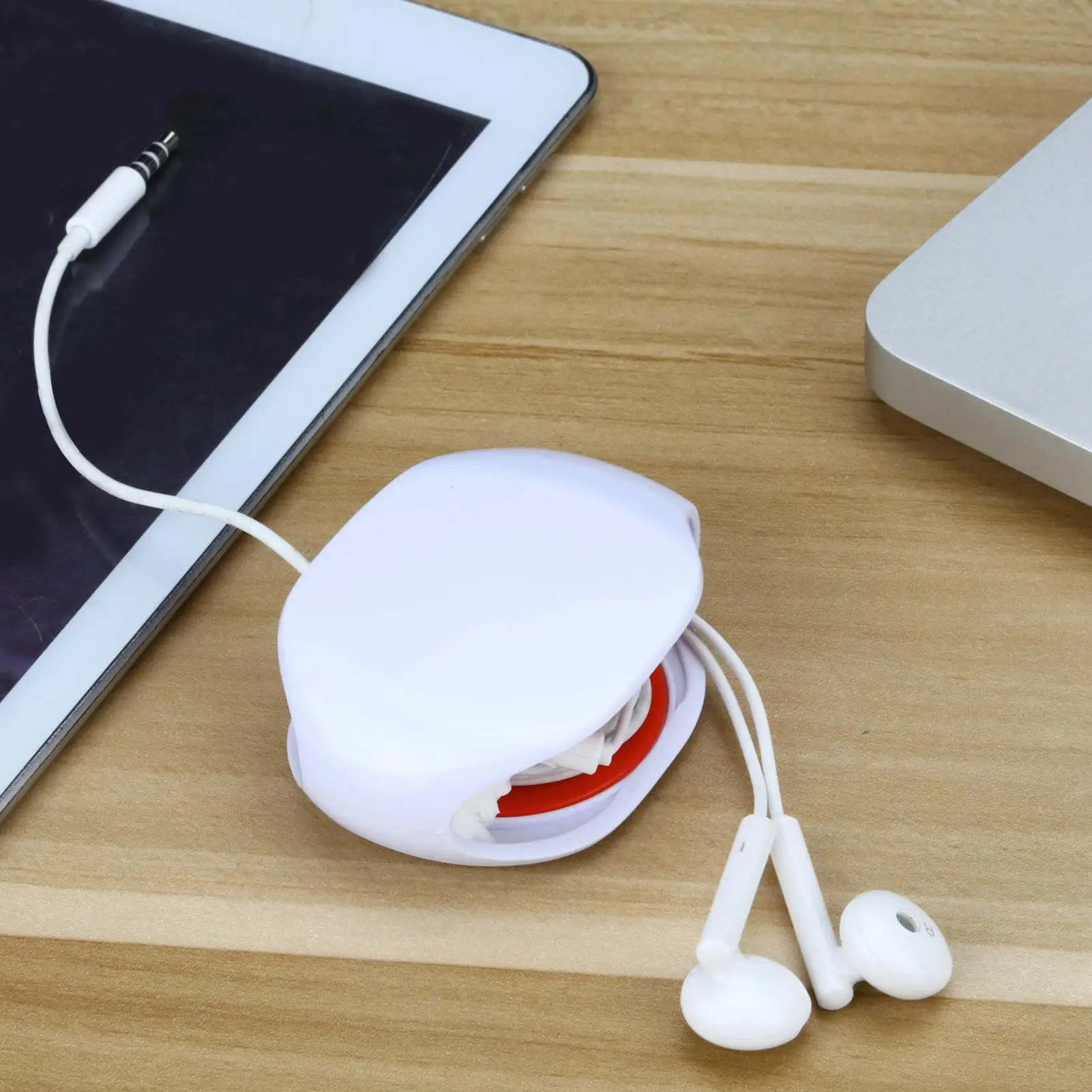 Earphone Automatic Retractable Cable Winder Fixed Wire Winder Retractable Earphone Data Cable Charging Cable Storage Box
Earphone Automatic Retractable Cable Winder Fixed Wire Winder Retractable Earphone Data Cable Charging Cable Storage Box