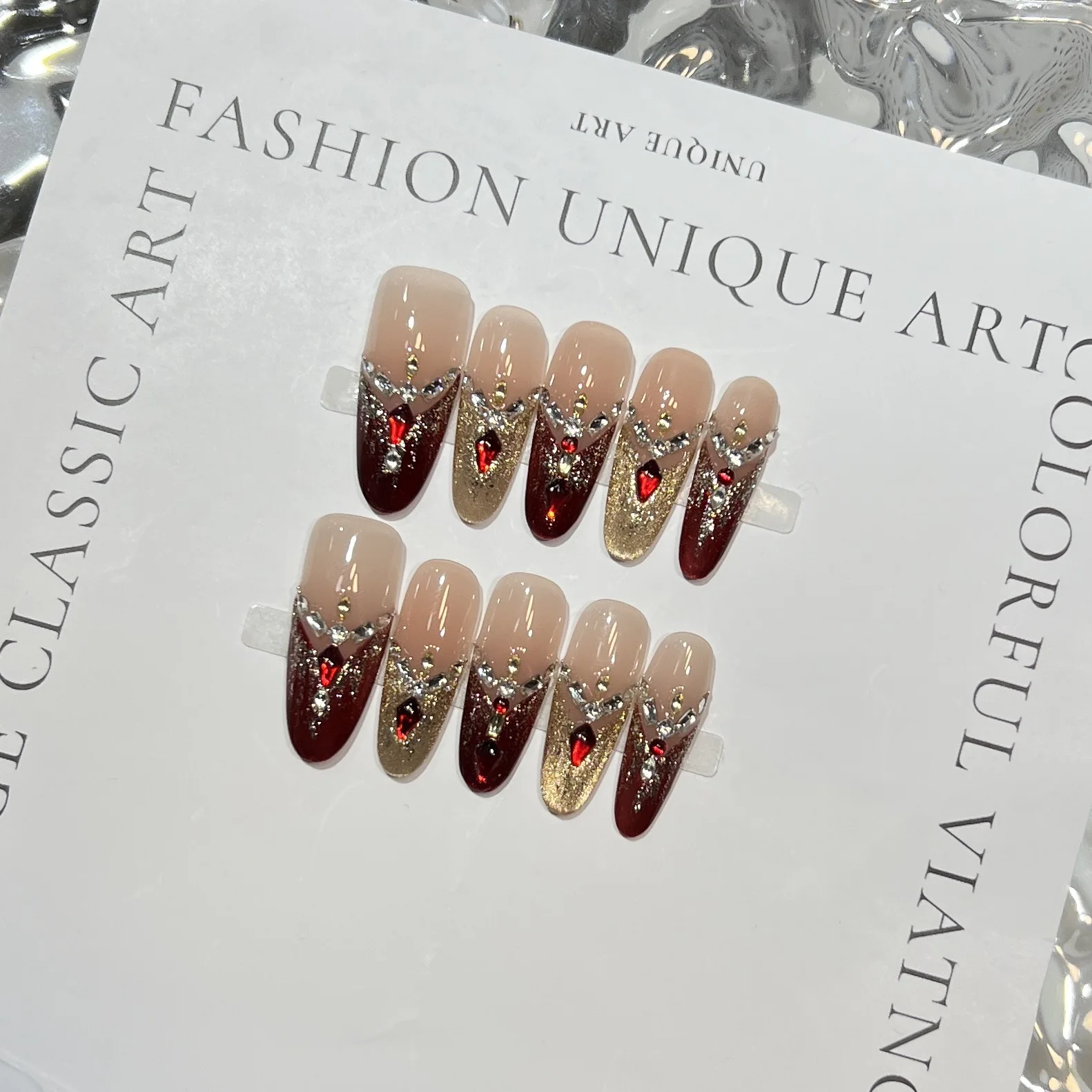 Elegant Style Handmade Long Press on Nail Red French Style Shining Broken Drill Cat Eye Diamond Full Cover Nail
Elegant Style Handmade Long Press on Nail Red French Style Shining Broken Drill Cat Eye Diamond Full Cover Nail