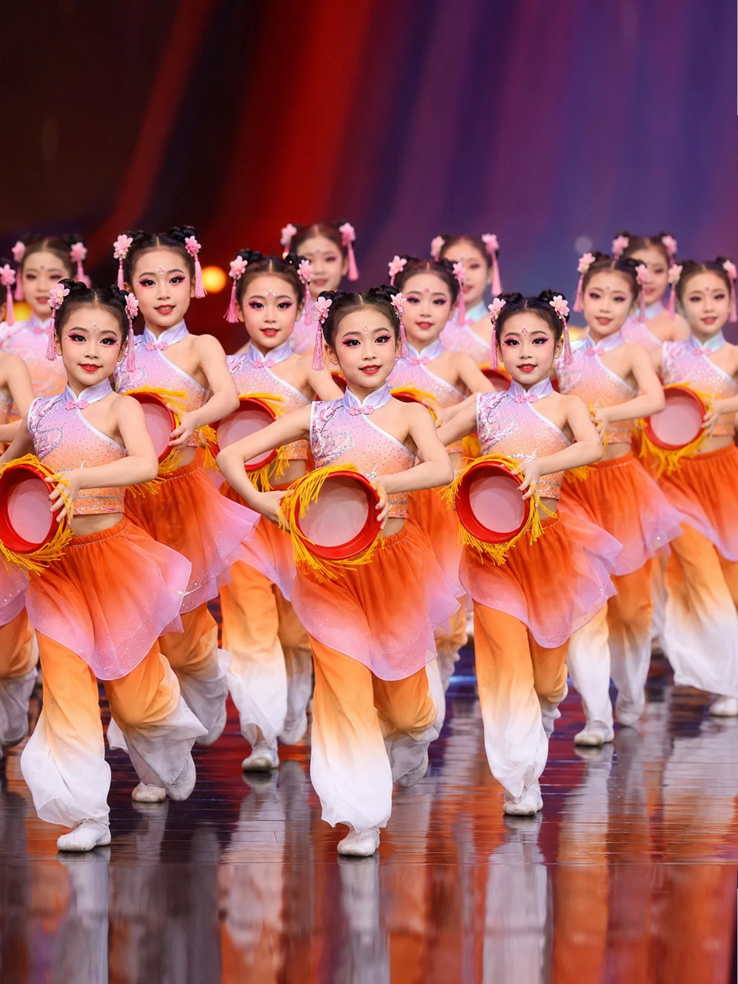 Children's Classical Dance Costume Girls' Flower Drum Light Lantern Performance Outfit Spring Festival Celebration Traditiona...
Children's Classical Dance Costume Girls' Flower Drum Light Lantern Performance Outfit Spring Festival Celebration Traditiona...