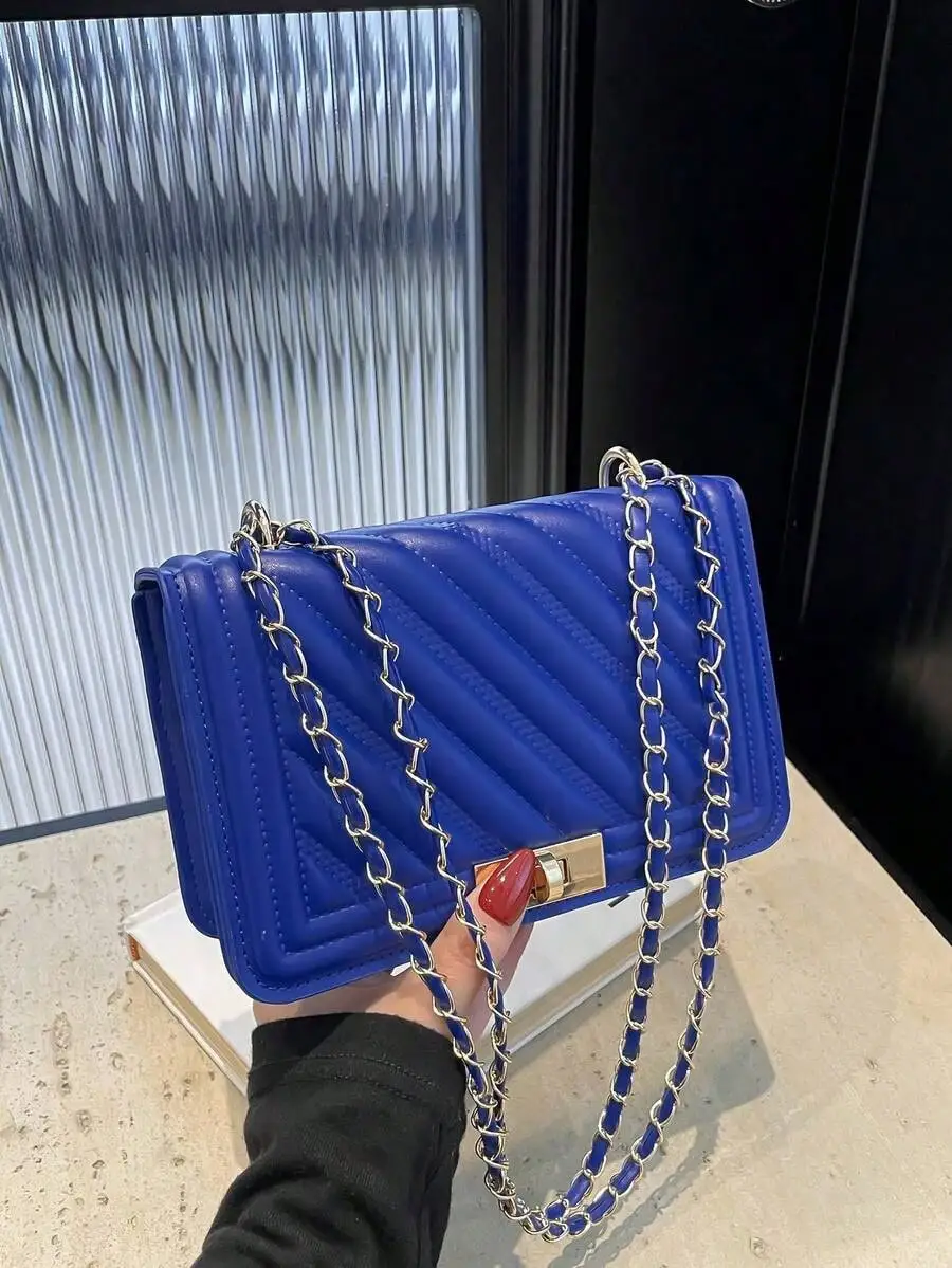Fashionable New Solid Color PU Embossed Mini Shoulder Bag, Street Commuting Crossbody Bag, Minimalist Women's Chain Small Square Handbag
Fashionable New Solid Color PU Embossed Mini Shoulder Bag, Street Commuting Crossbody Bag, Minimalist Women's Chain Small Square Handbag