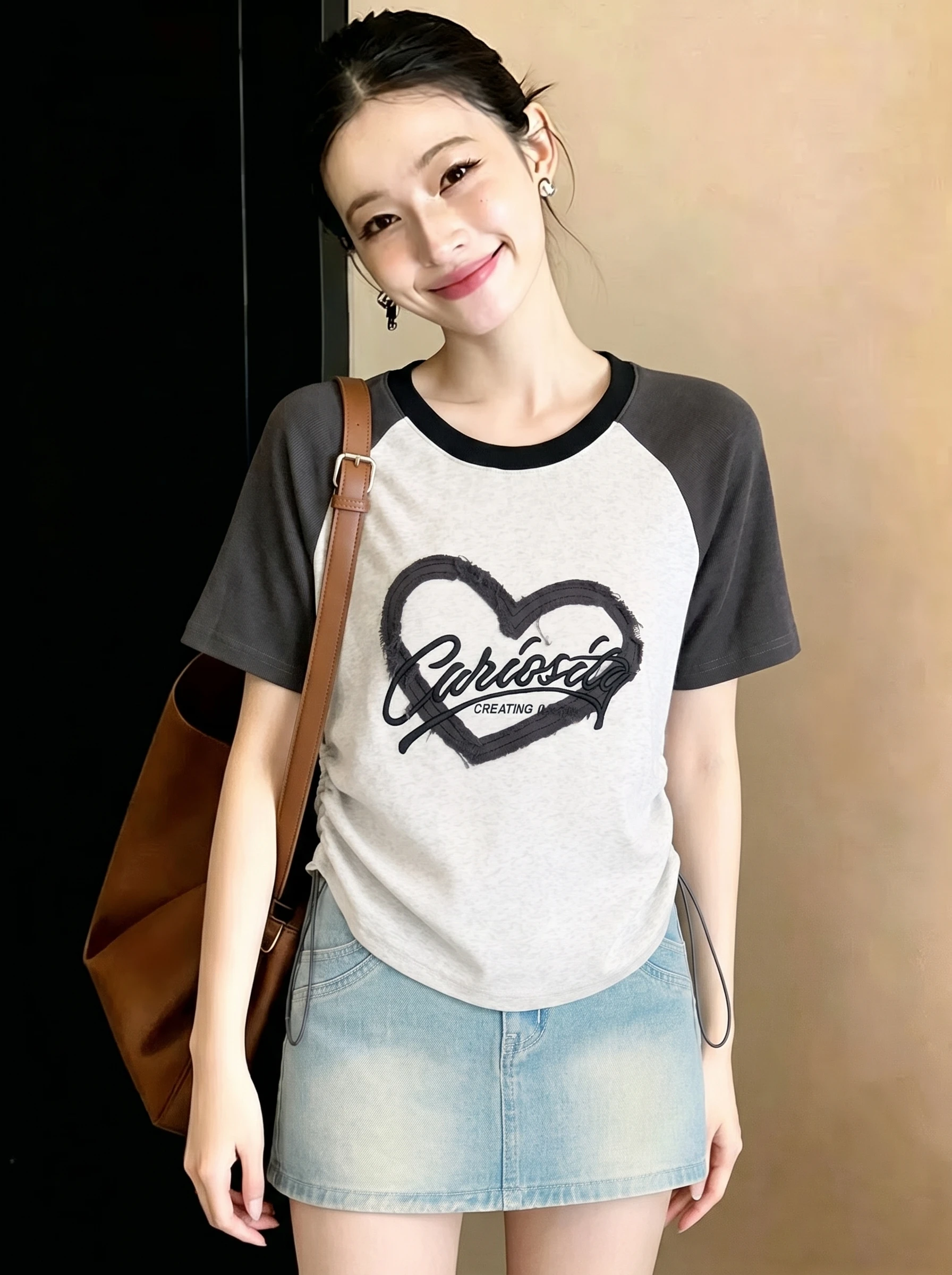 Korean Style round Neck Short Sleeve T-Shirt Women Summer Color Block Heart Print Overarm Shoulder Slim Fit Casual Top
Korean Style round Neck Short Sleeve T-Shirt Women Summer Color Block Heart Print Overarm Shoulder Slim Fit Casual Top