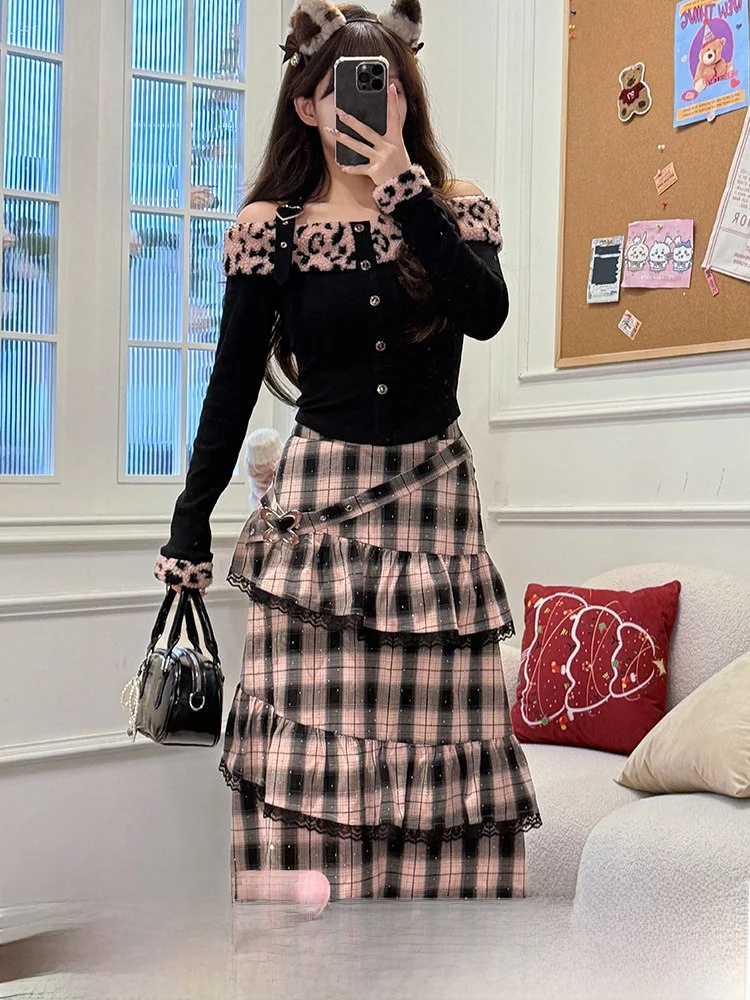 Dark Style Knitted One-Shoulder Slim Fit Leopard Print Top Women's Autumn Hanging Neck Knitted Sweater Soft Viscose Fiber
Dark Style Knitted One-Shoulder Slim Fit Leopard Print Top Women's Autumn Hanging Neck Knitted Sweater Soft Viscose Fiber