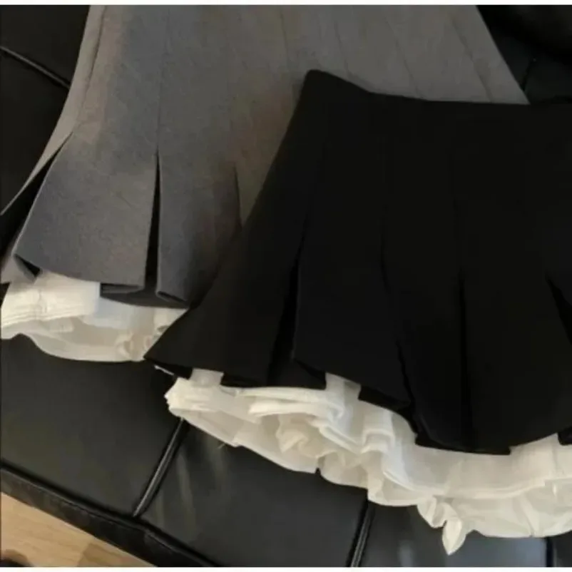 All-Matching Mini Female High Waist A- Line Black Skirts Japanese New College Style Pleated Skirts Women Spring
All-Matching Mini Female High Waist A- Line Black Skirts Japanese New College Style Pleated Skirts Women Spring