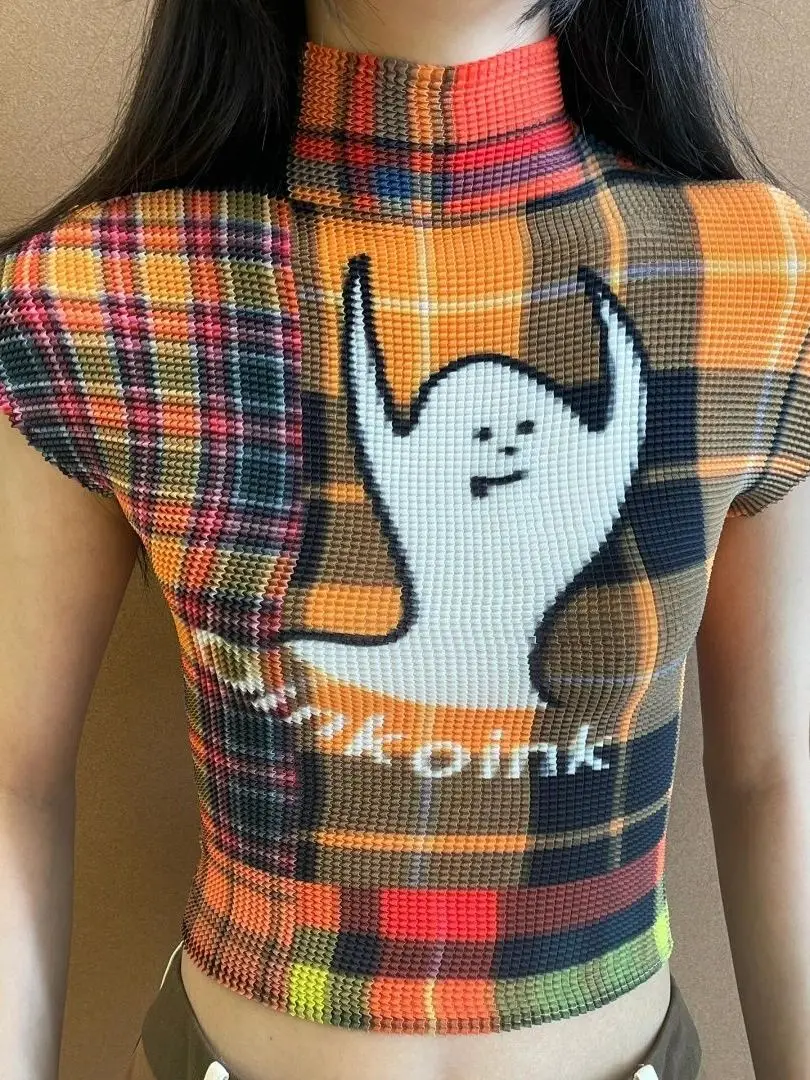 Retro American Plaid Short Sleeve Shirt Summer Design Printed Spicy High Collar Slim Fit Pleated Length Top for Women
Retro American Plaid Short Sleeve Shirt Summer Design Printed Spicy High Collar Slim Fit Pleated Length Top for Women