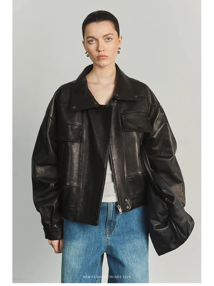 Casual Short Genuine Leather Motorcycle Jacket for Women Streetwear High-end Simple Vintage Loose Soft Black Real Sheepskin Coat
Casual Short Genuine Leather Motorcycle Jacket for Women Streetwear High-end Simple Vintage Loose Soft Black Real Sheepskin Coat